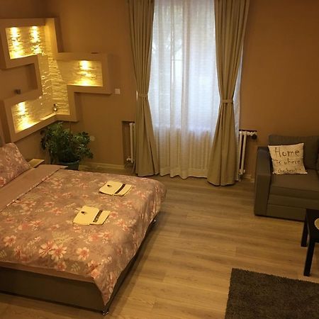 Piazza Apartment เบลเกรด ภายนอก รูปภาพ